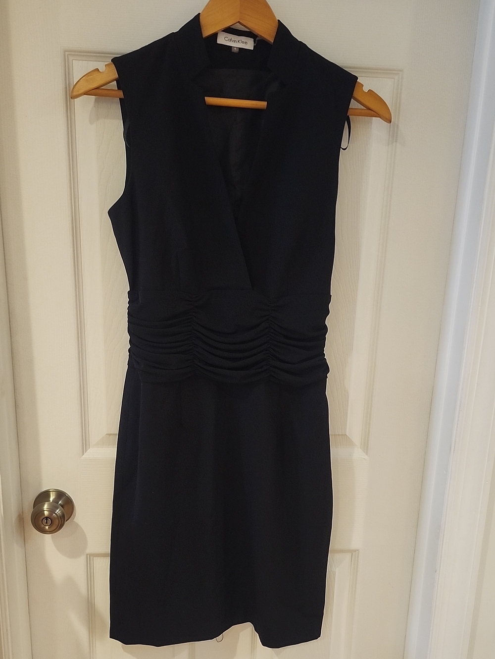 Calvin Klein Black Sleeveless V-Neck Ruched Waist Dress